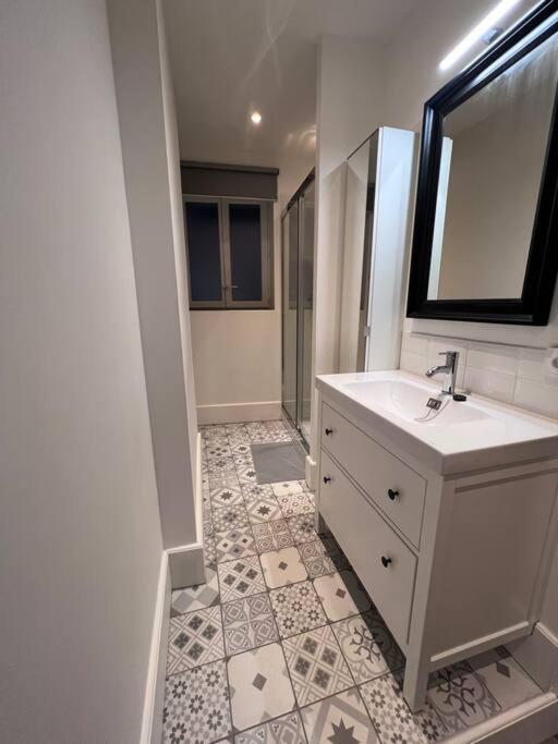 Appt Coup De Coeur Hyper Centre - Wifi Apartment Orleans Luaran gambar